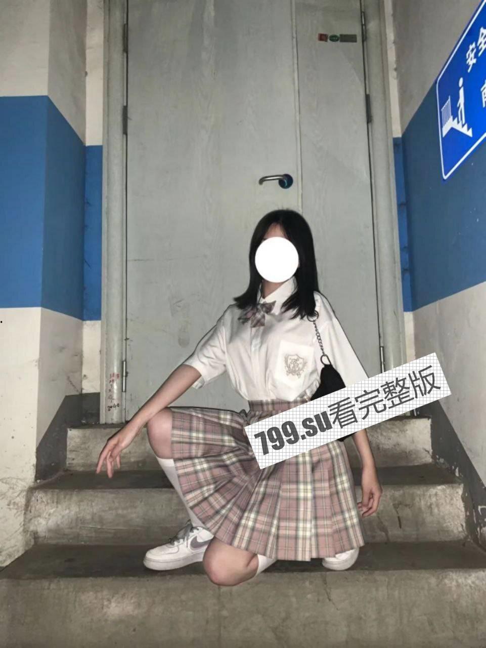 重磅热瓜！陕西高二 蔡嘉星 被土豪包养 性爱视频不慎流出-26