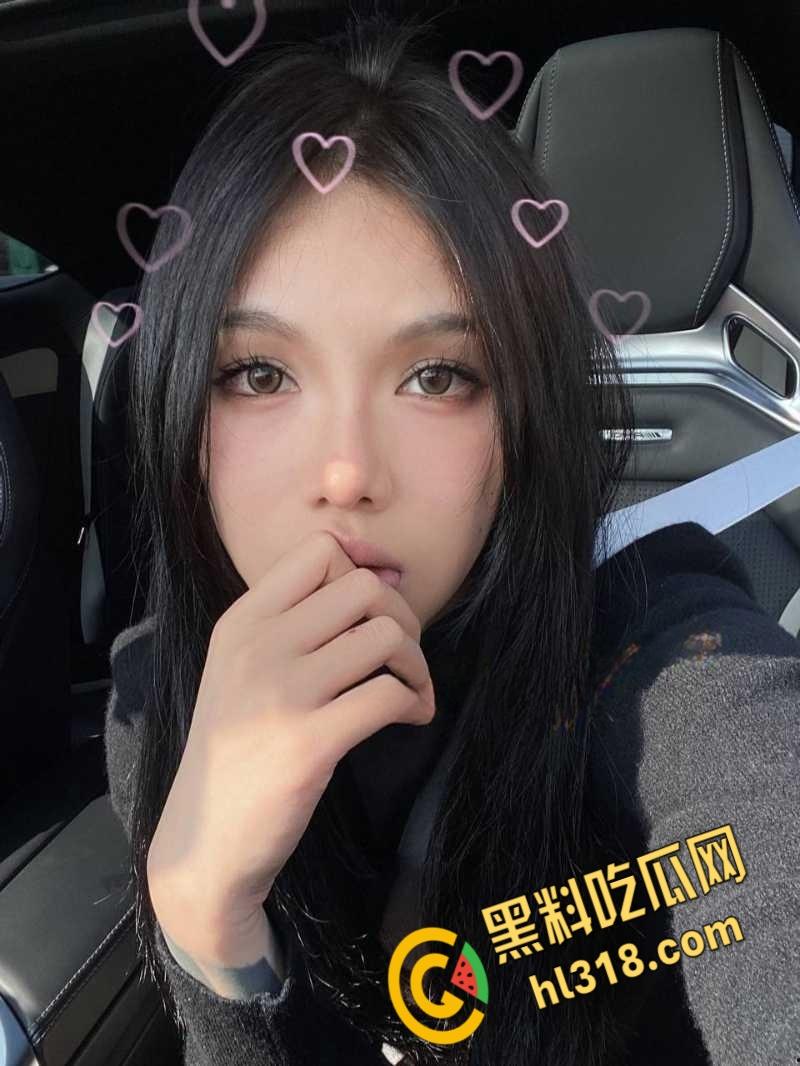 推特福利姬花臂女神,性感翘臀自慰求操,纹身的女性不一定就是坏女人,但是一定就很骚!-1