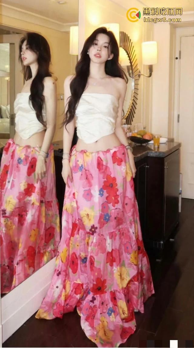 500W粉网红『谢欣桐』劈腿大戏!恋爱四年跑进富二代怀抱,私密视频曝光,干湿分离成神秘操作!-32