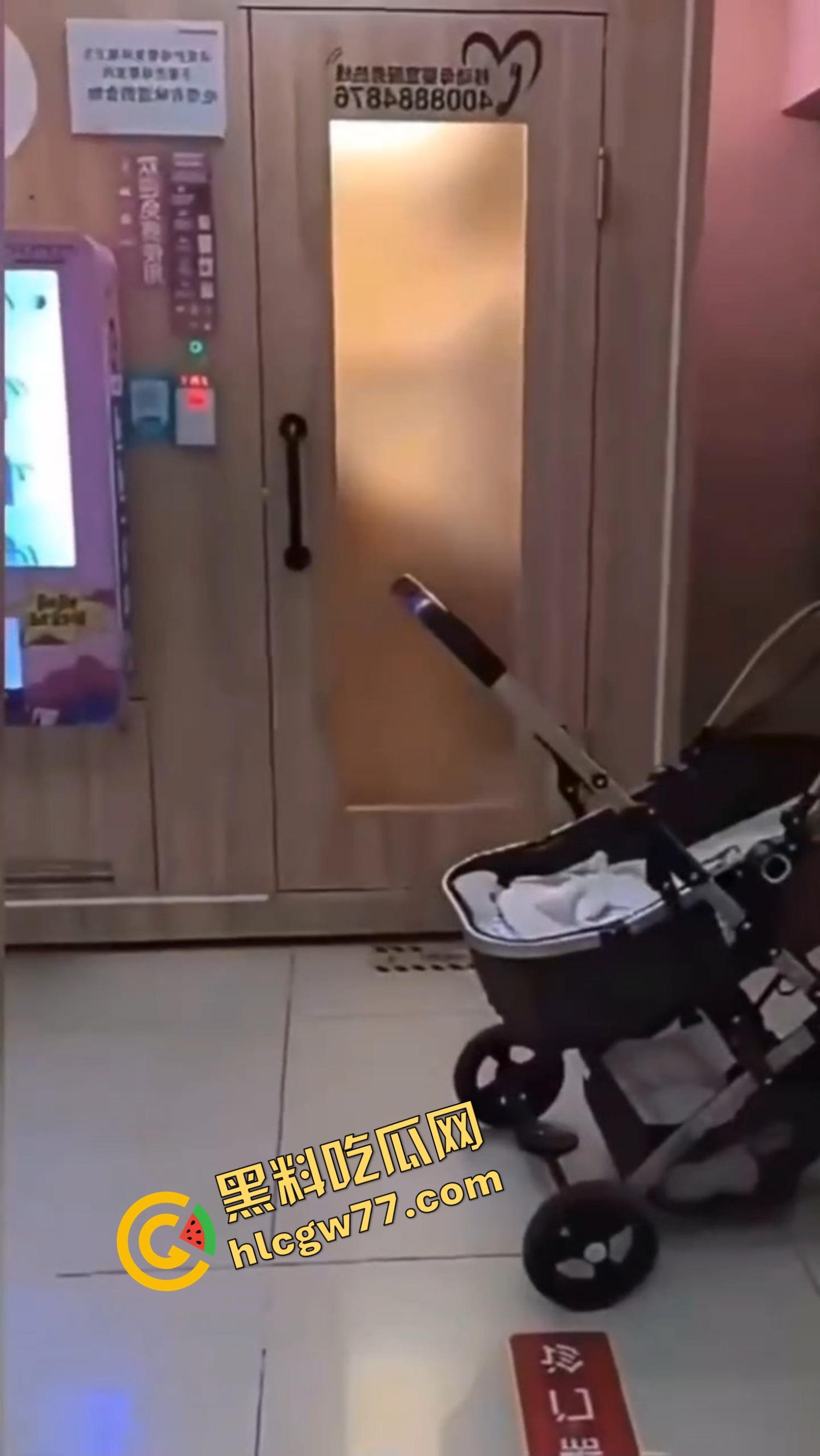 成都金牛妇幼保健院母婴室变炮房,狗男女当场开操高潮,里面干着外面拍着全程录下!-7