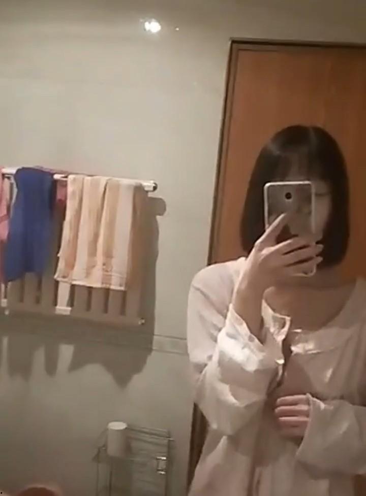 广州理工大学大二短发母狗【李梦伊】遭渣男PUA 脸穴同框视频曝光,反差感爆棚!-2