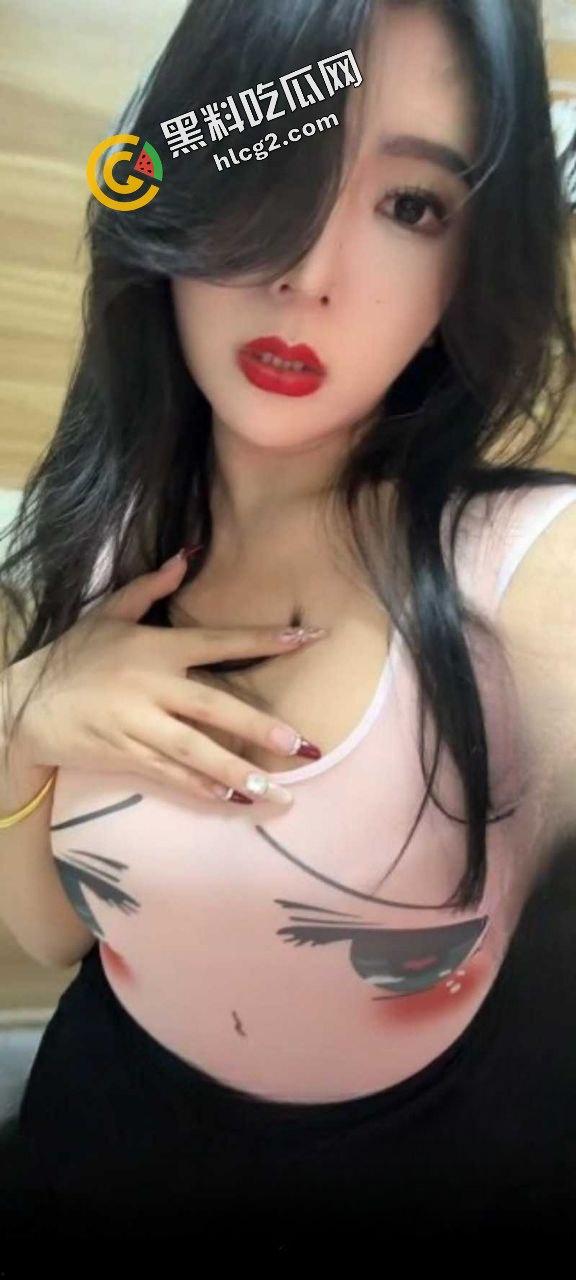 快手极品微胖身材丰满小网红『袁倩倩』与榜一帅哥约炮 露脸实锤 黑丝翘臀骑乘性爱视频流出！-3