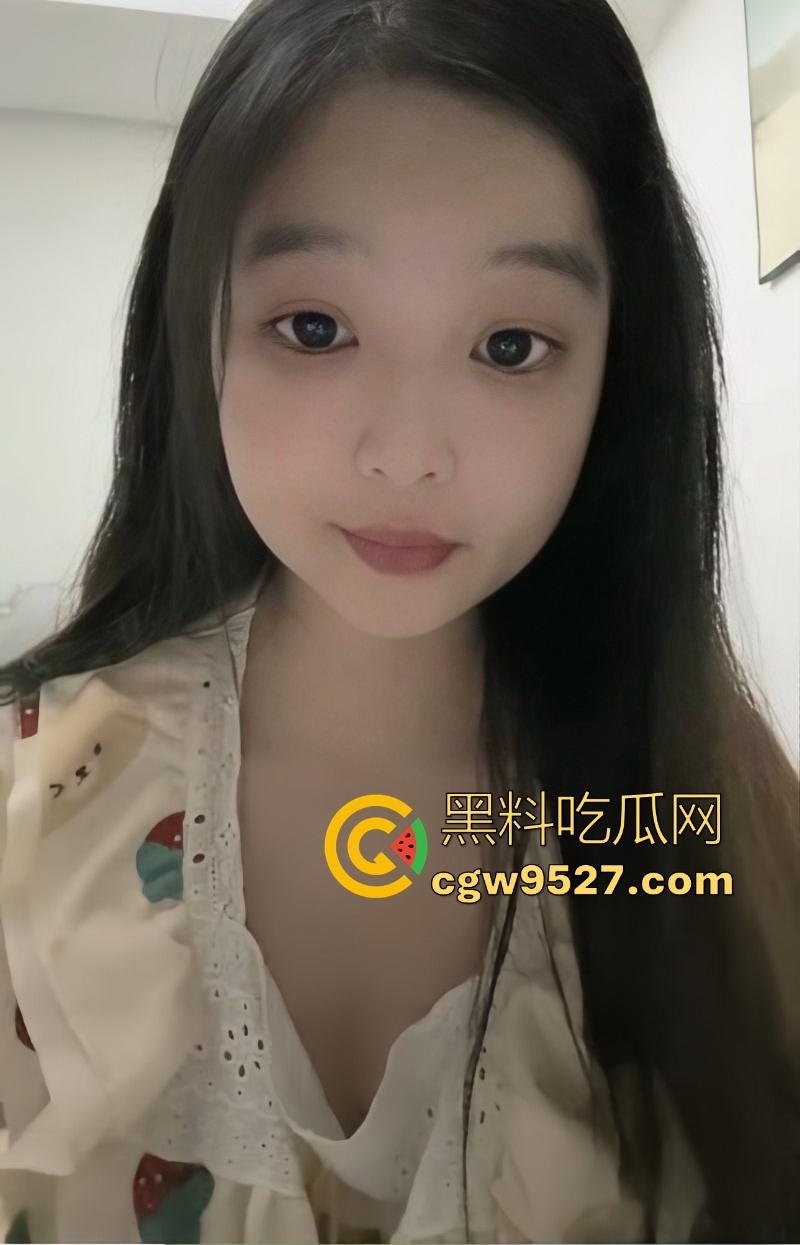 公司超骚女前台,D奶巨乳肥美大鲍鱼,办公室玩跳蛋不过瘾,跑去厕所自慰,白浆直流,骚态尽显!-3