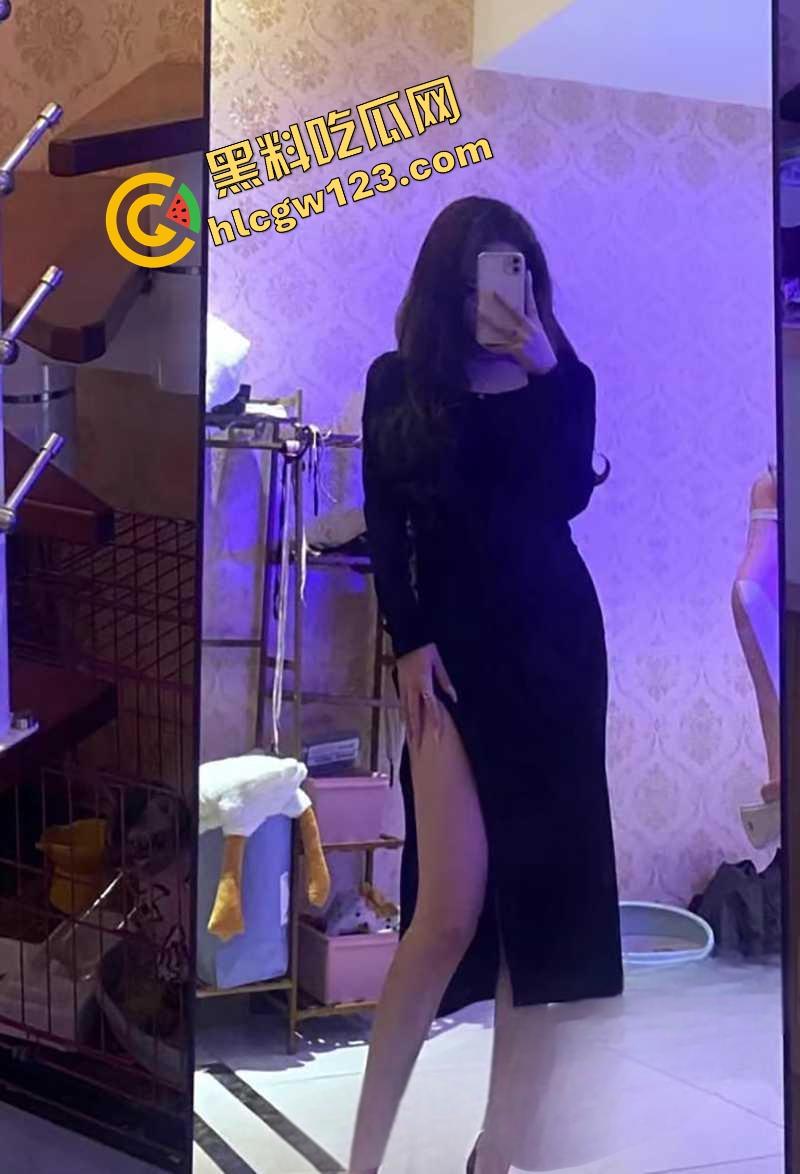 海角大神奶子即正义，巨乳人妻戴肛塞乳交爆操，高潮8次喷湿床单，深喉震阴连干差点晕厥！-6