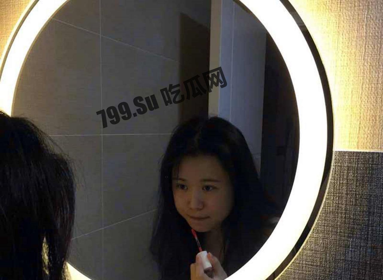 前女友系列!青岛大学大二女生 何欣 和男友私房照分手后遭流出-11