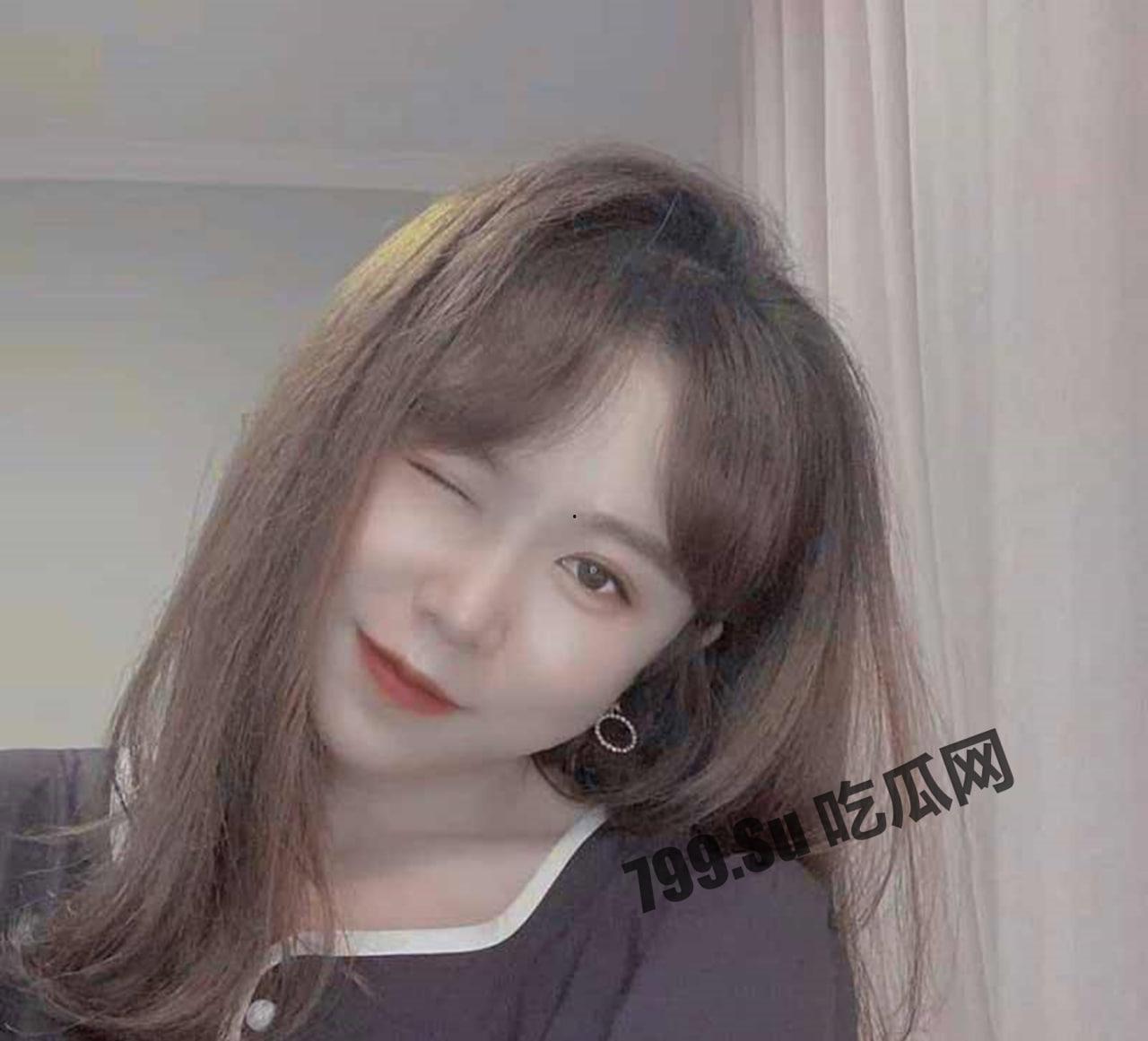 前女友系列!青岛大学大二女生 何欣 和男友私房照分手后遭流出-16